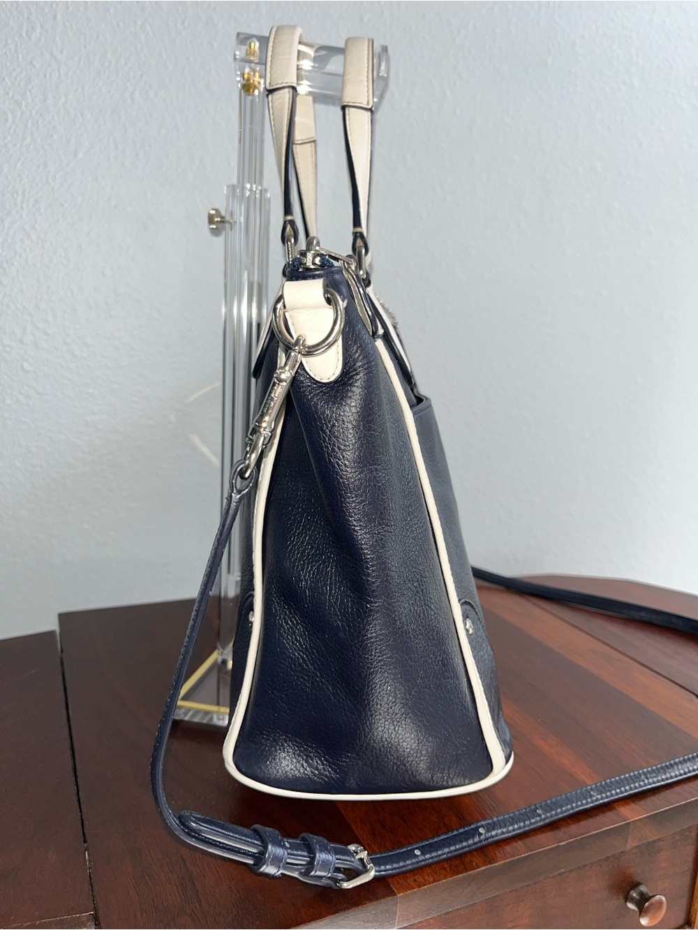 Coach Mickie Spectator Leather Satchel Tote in Chalk/Navy F37679 EUC - Picture 11 of 13